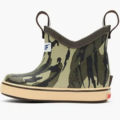 Kids' Mossy Oak® Bottomland Ankle Deck Boot|XTRATUF Best