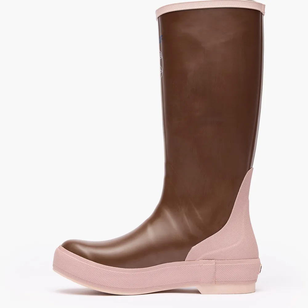 Women's Salmon Sisters 15 in Legacy Boot|XTRATUF Clearance