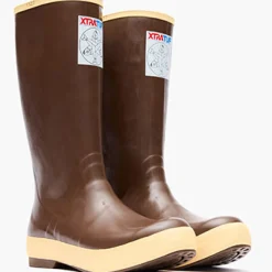 Women's Salmon Sisters 15 in Legacy Boot|XTRATUF Hot